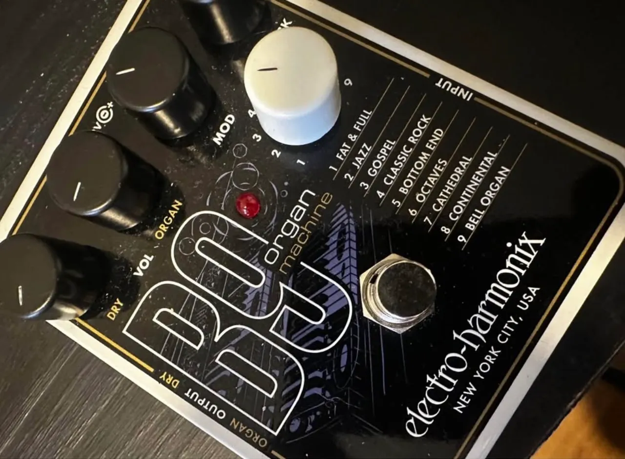 ギター ELECTRO-HARMONIX C9 Organ Machine Pedal EHX C9 Organ Machine Electro Harmonix - DG Sound