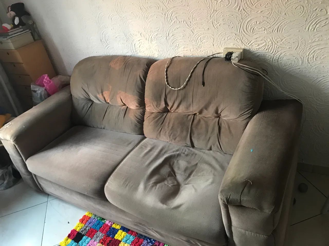 Sofá (não abaixo o preço nem um real)