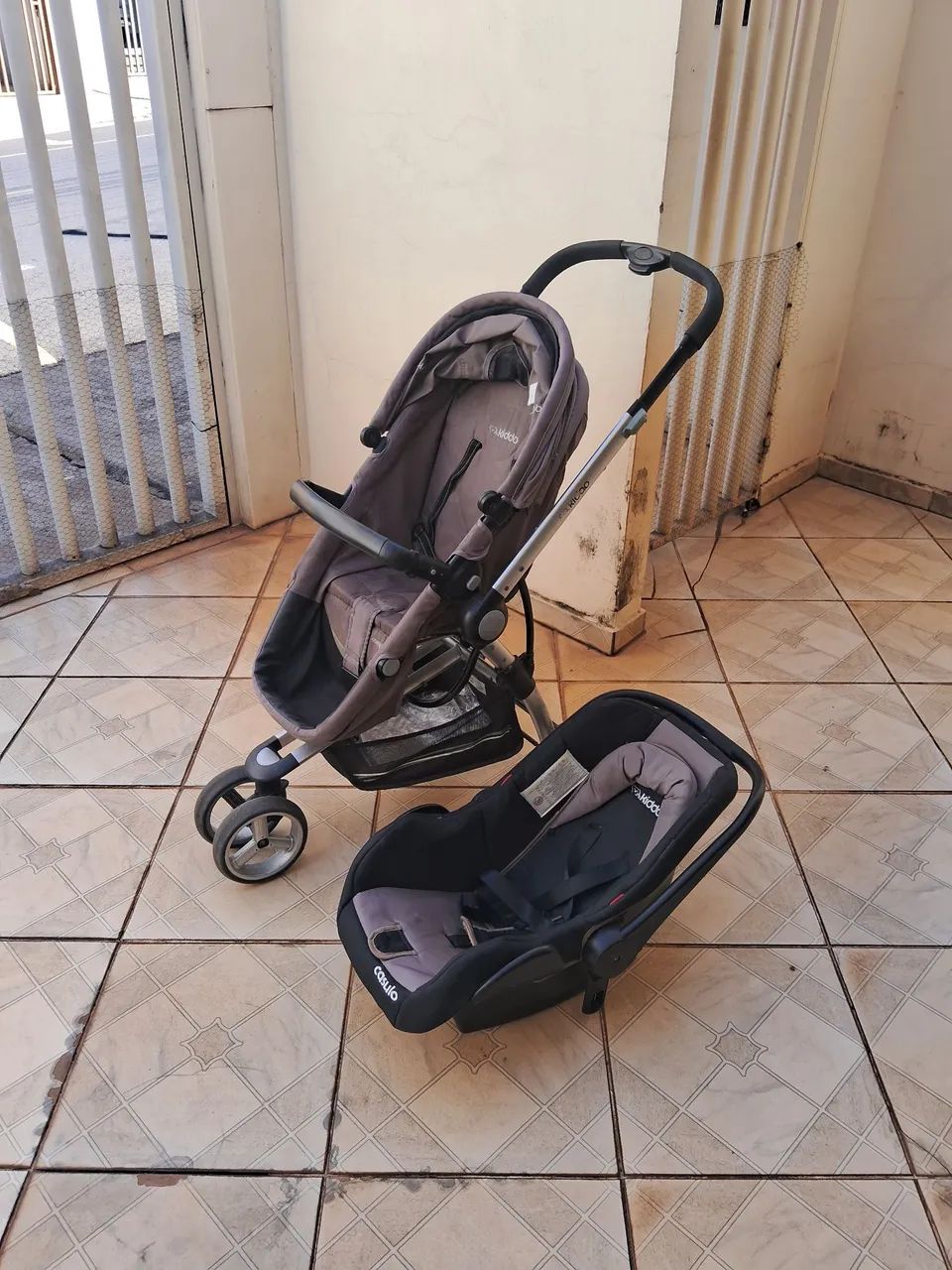 Carrinho de bebê  - Foto 2