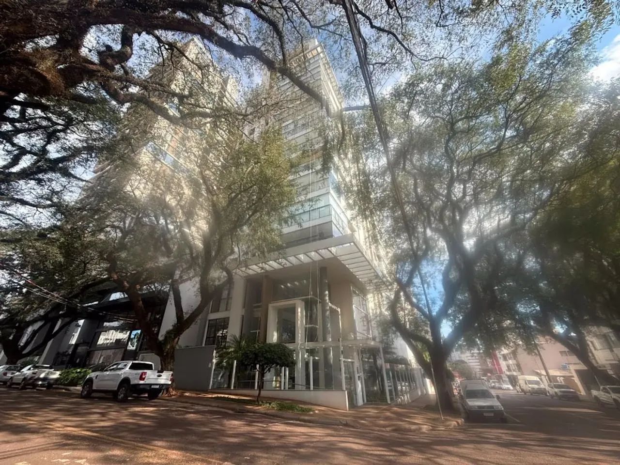 Apartamento com 03 quartos no Centro
