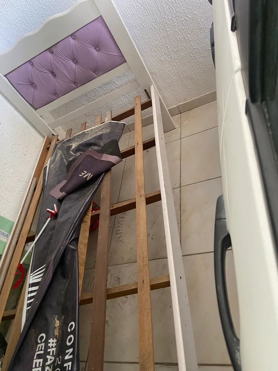 Cama de solteiro 