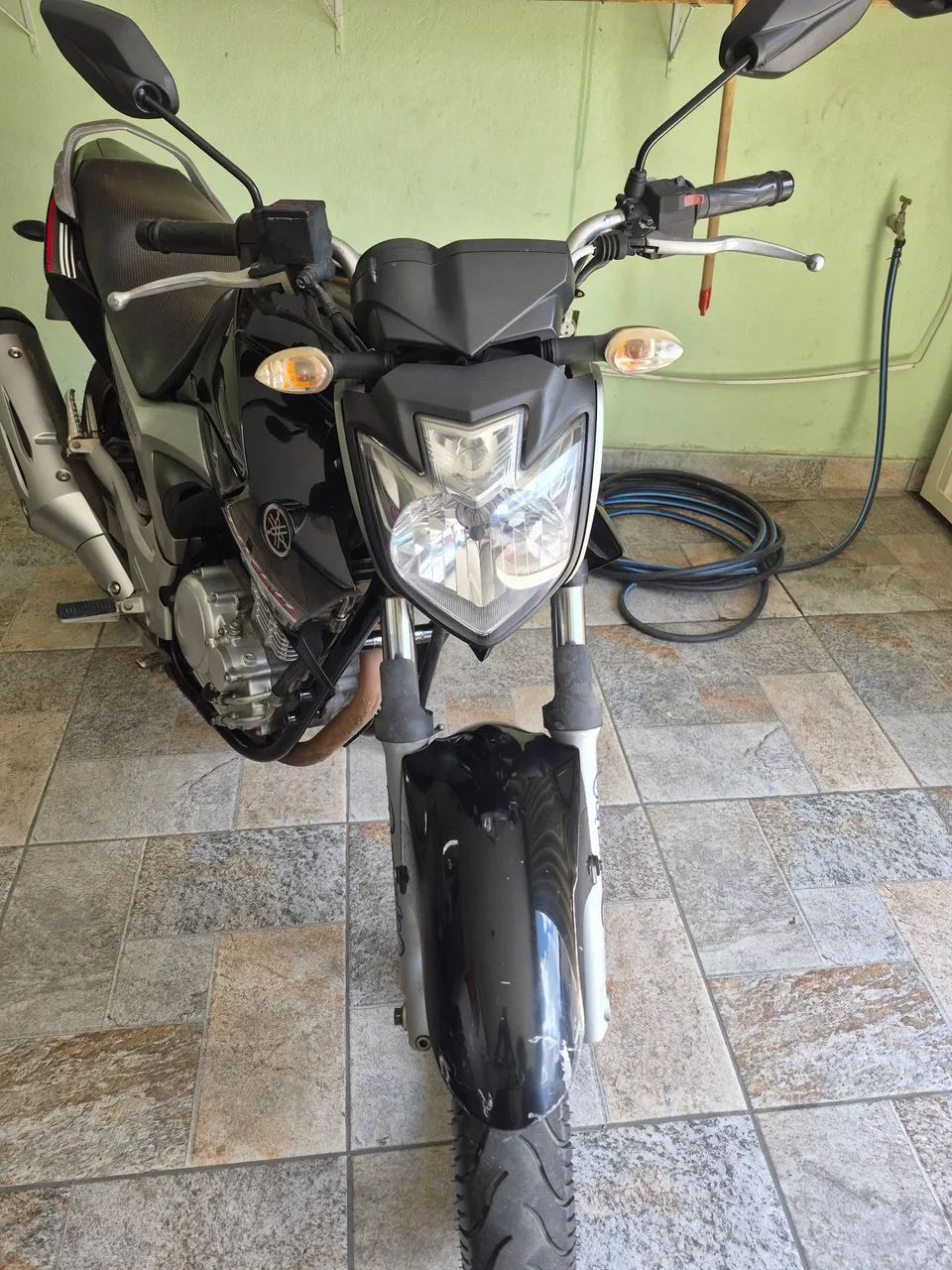 Fazer 250 muito conservada