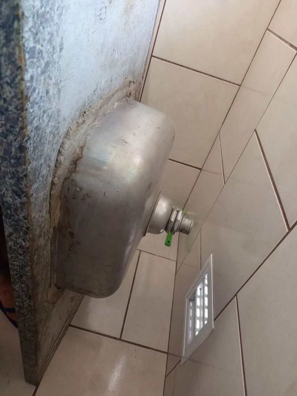 Pia de pedra437483308655595521