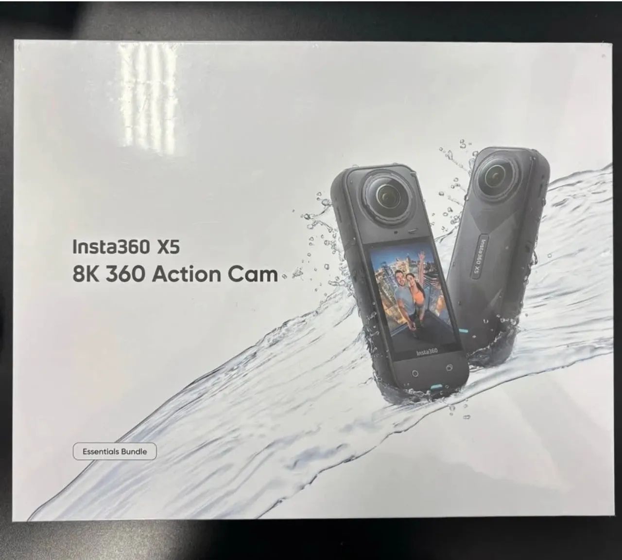 Insta 360 X5 ( essential Bundle)
