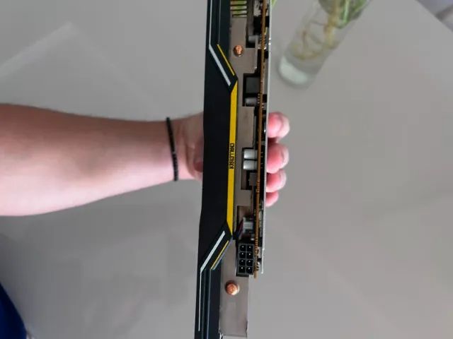 Rx 5500 Xt 4gb com defeito  - Foto 5