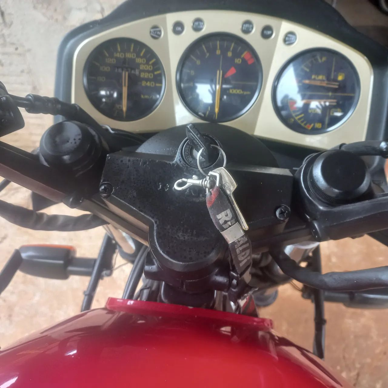 CBX 750 - Foto 5