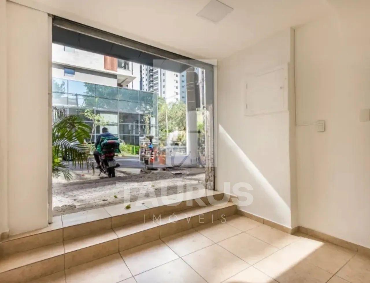 Loja para alugar com 26² em Moema, São Paulo-SP. - Foto 5