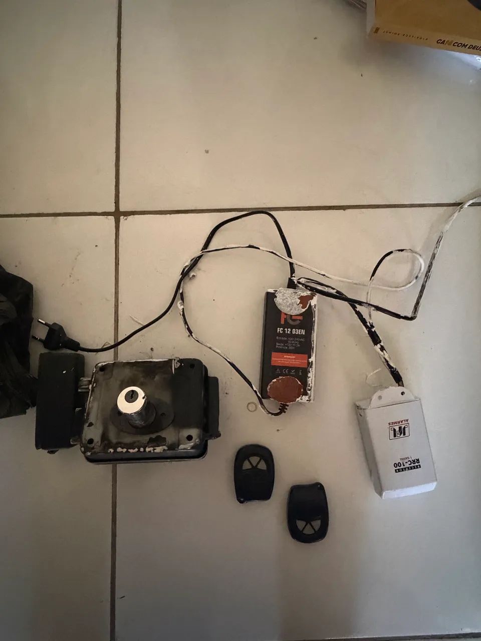 Fechadura eletrônica + receptor  - Foto 2