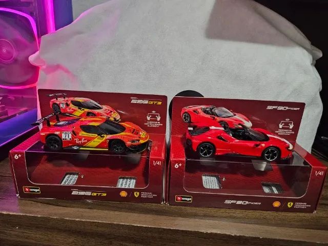 Coleção completa Shell Ferrari Racing Legends - controladas por app no celular - Foto 4