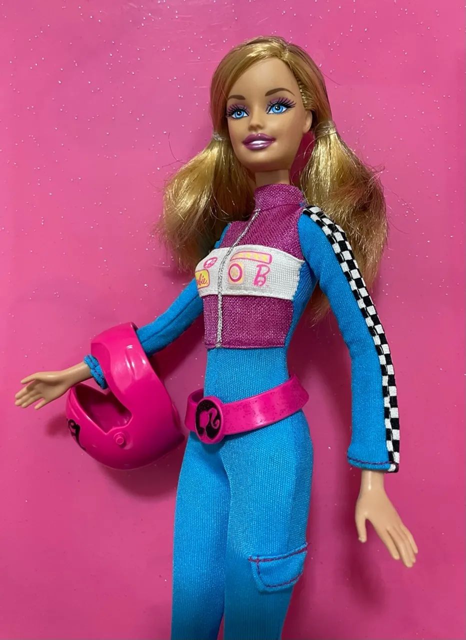 Barbie Quero Ser Piloto de Corrida 