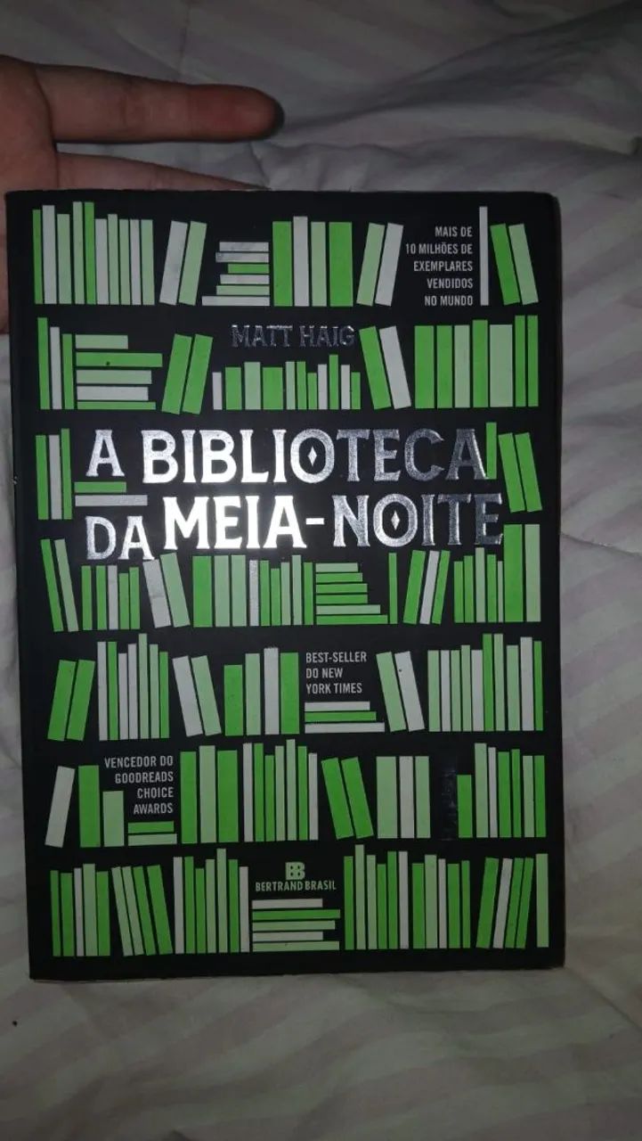 A biblioteca da meia noite 