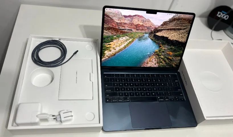 MACBOOK AIR M3, 13' 8GB RAM, 256GB SSD(2024) - Notebooks - Jardim