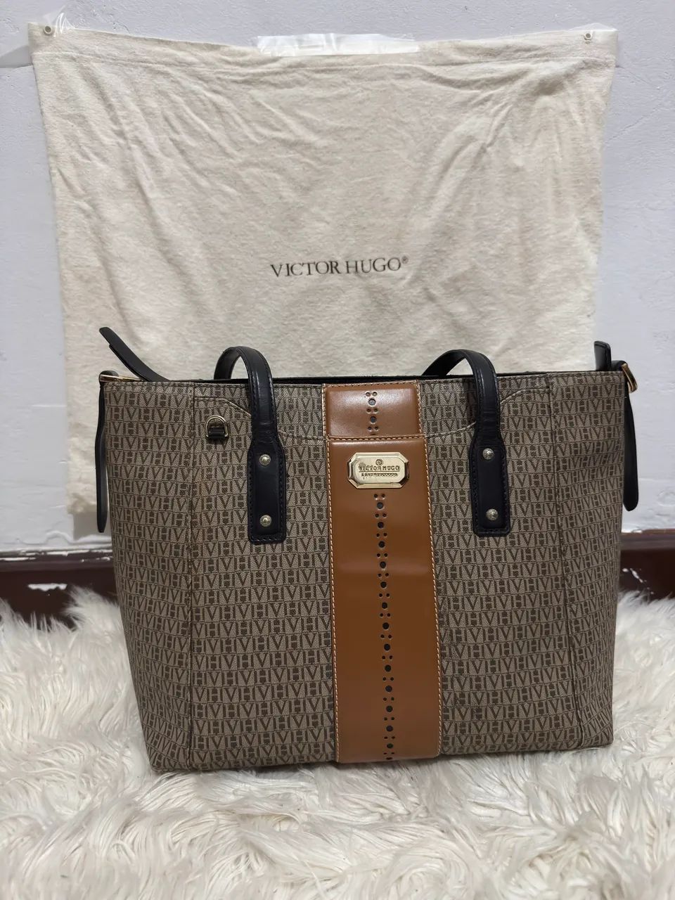 Bolsa Victor hugo marrom 