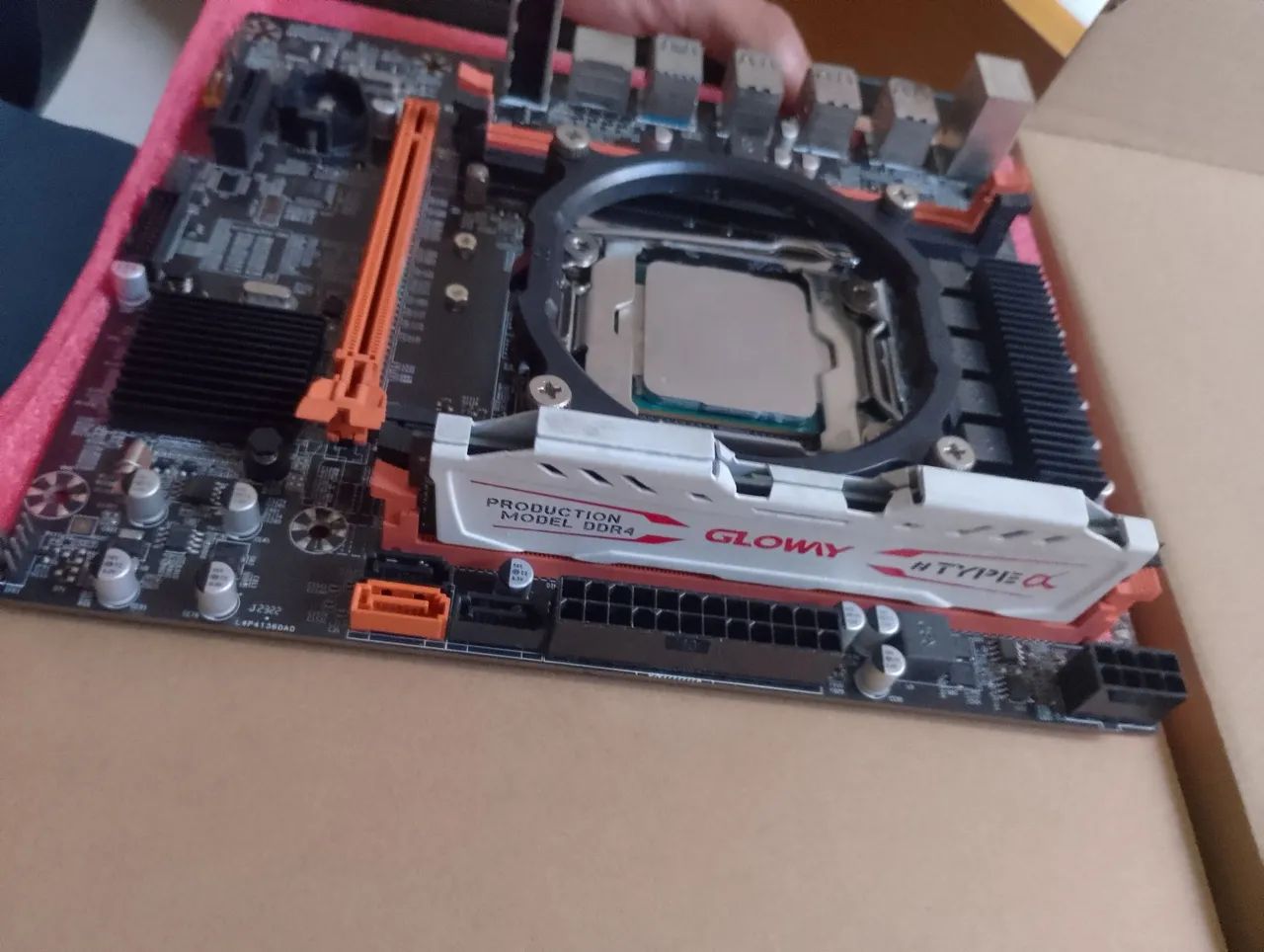 Kit Xeon e5 2670 v3 + 8gb ddr4 + SSD Kingston  - Foto 2