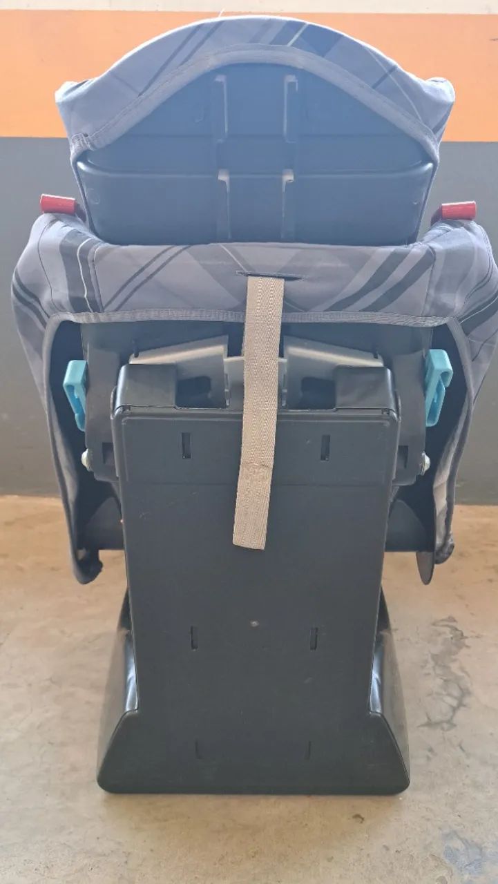 Cadeirinha Para Auto Burigotto Matrix Evolution Cinza - Foto 3