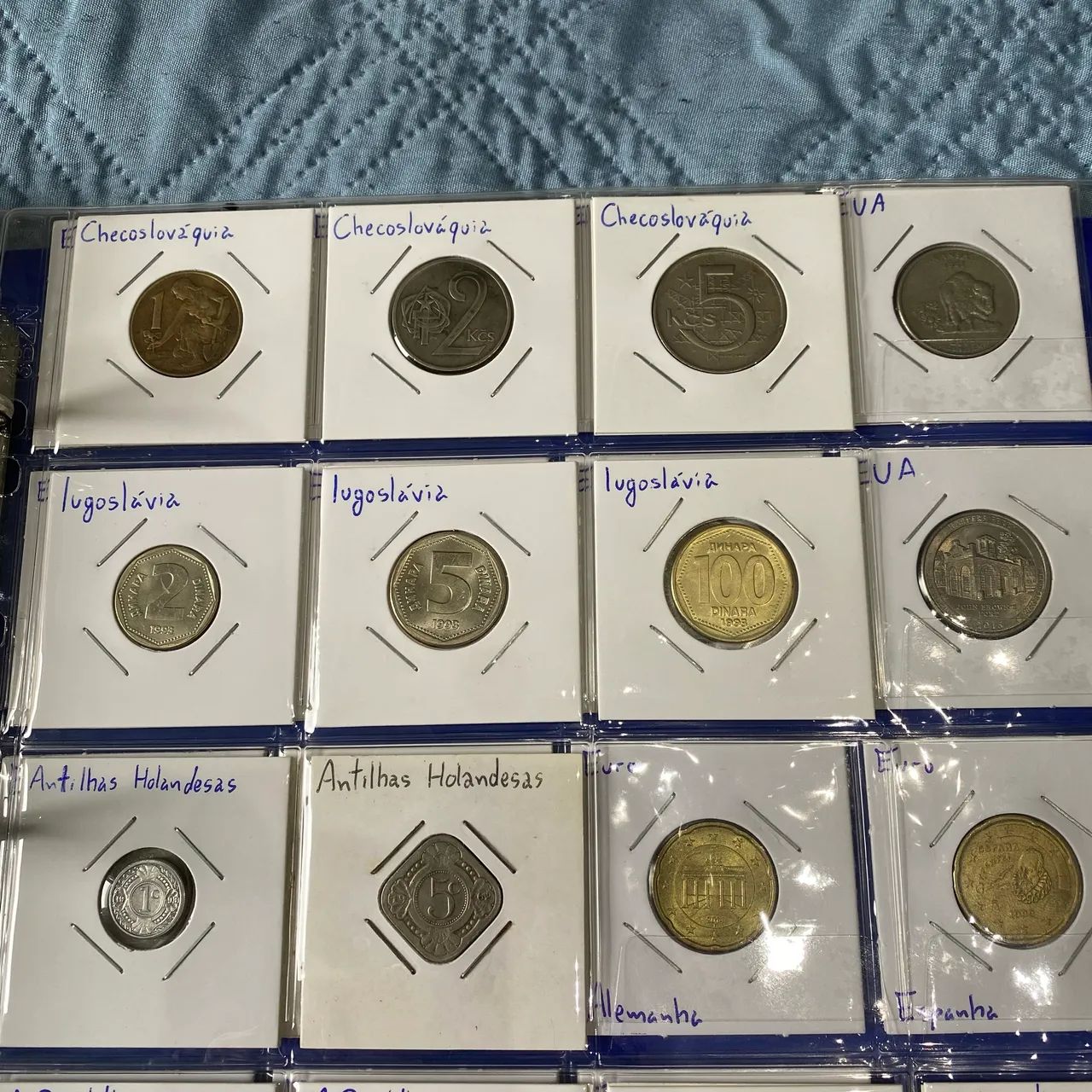 Coleção 270 moedas e 10 cédulas diferentes
