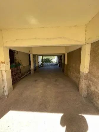 Casa ampla e terreno com 360 m² e terraço em rua tranquila! - Foto 2