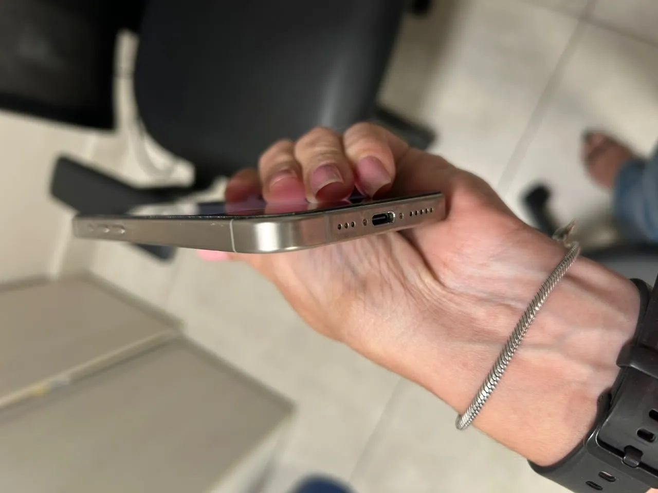 Vendo iPhone 15 pro - Foto 2