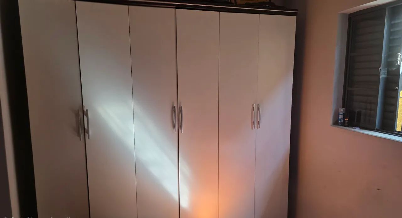 Guarda roupa