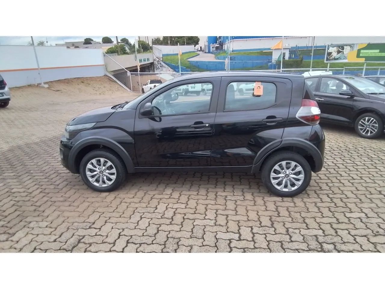 Fiat Mobi LIKE 1.0 Fire Flex 5p., foto 3 de 9