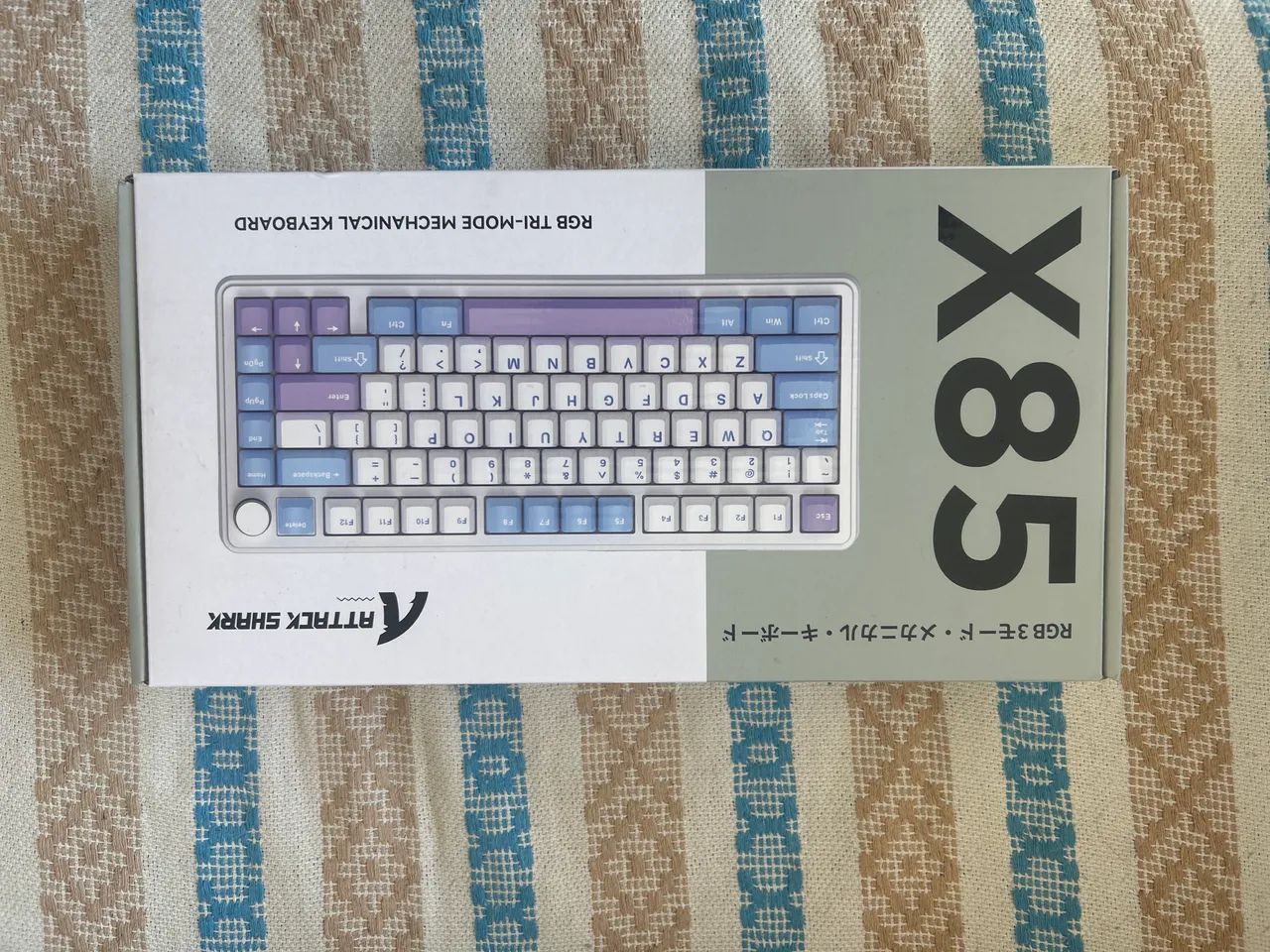 Teclado Gamer Attack Shark X85 RGB Tri-Mode