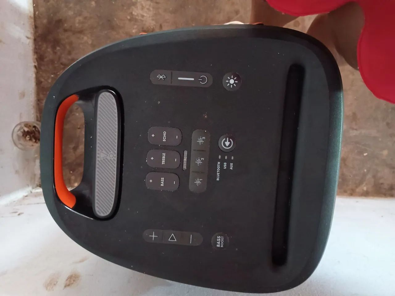 Caixa de som JBL  - Foto 2