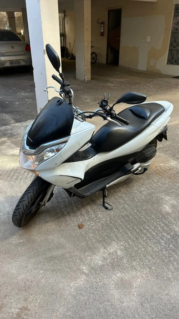 Motos Honda PCX 2013 no Brasil