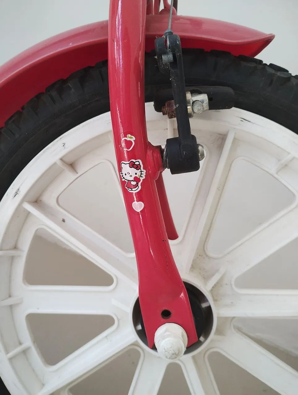 Raridade - Bicicleta infantil Hello Kitty - Foto 5