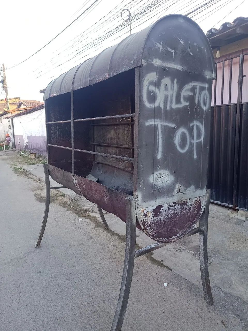Vendo: Churrasqueira grande muito boa  - Foto 3