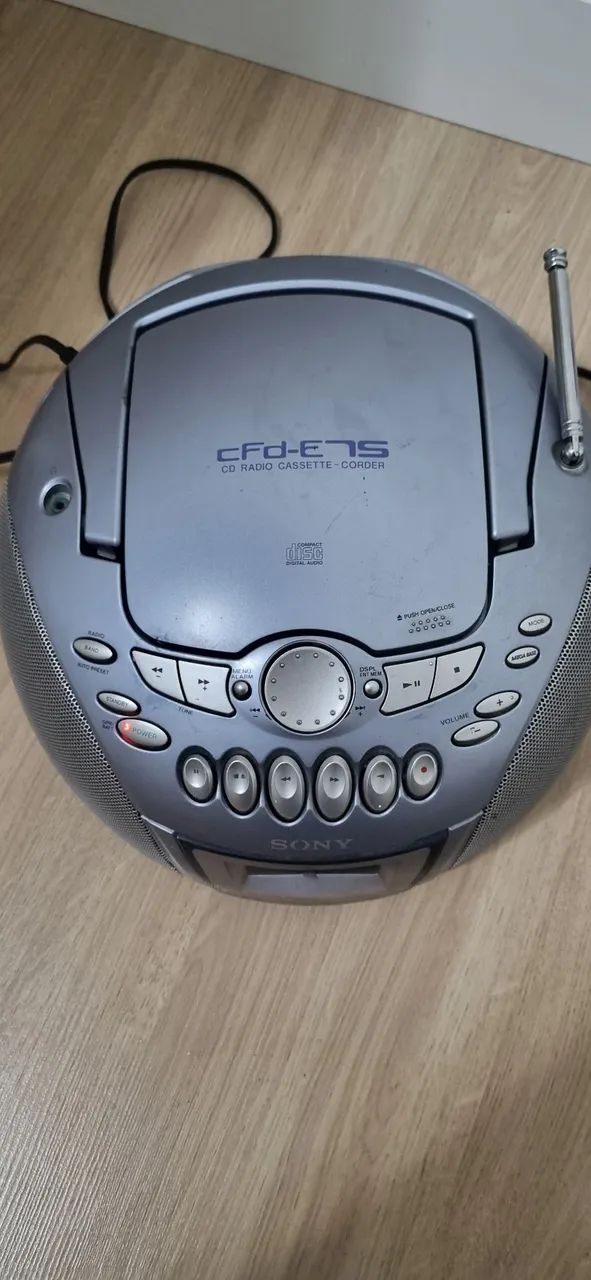 RADIO CD PLAYER SONY AM FM  - Foto 4