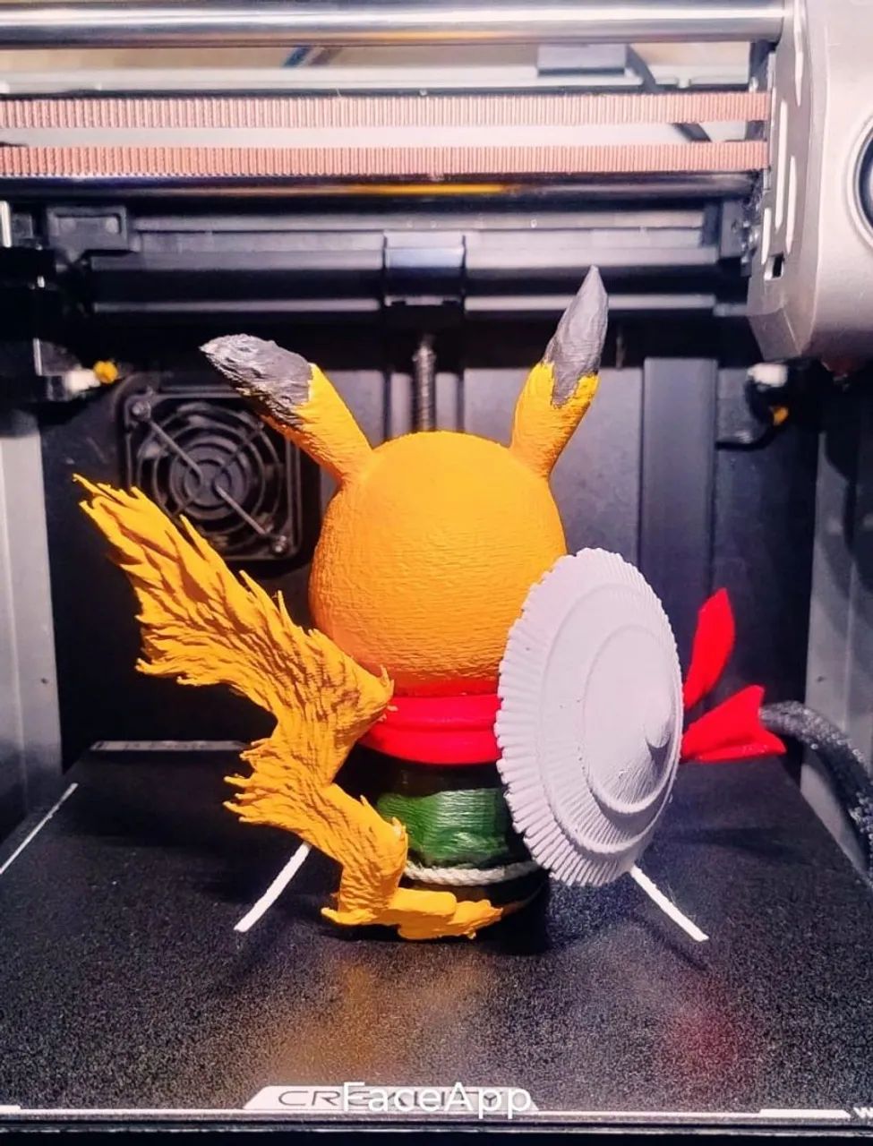 Pikachu Samurai em 3D - feita na creality K2 - filamento Voolt  - Foto 2
