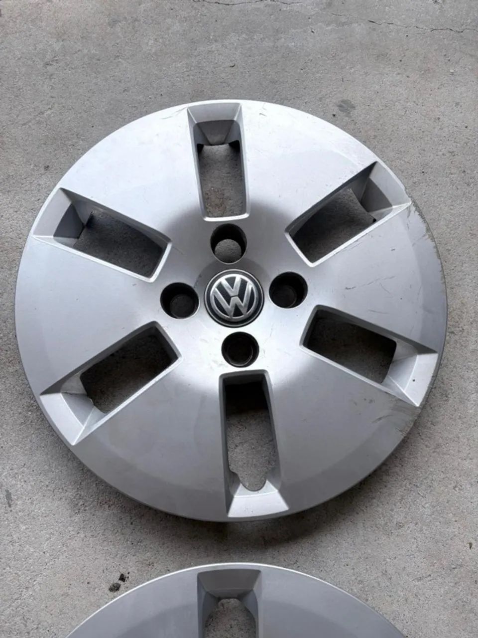 Jogo Kit 4 Calotas Volkswagen Up originais - Foto 2