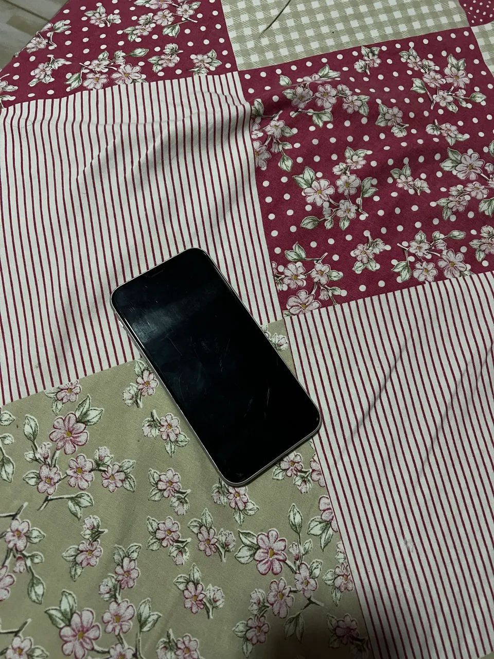 IPHONE XR EM PERFEITO ESTADO - Foto 2