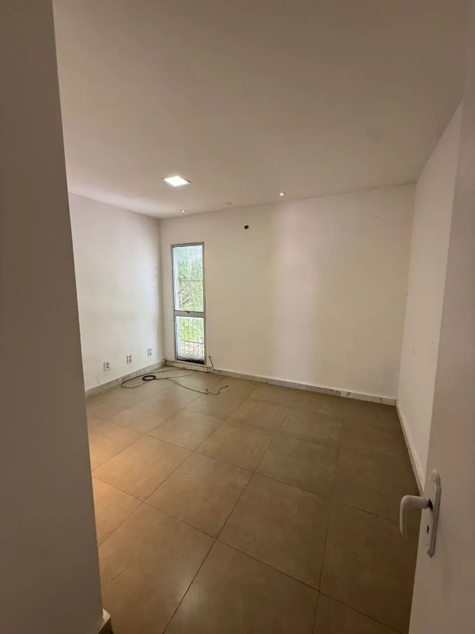 Oportunidade Comercial em Vilas do Atlântico 07 lojas - Foto 5