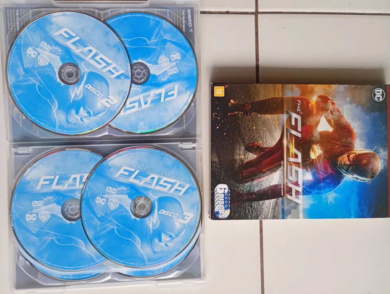 1, 2, 3 e 4 Temporada Completa de Flash - Foto 4