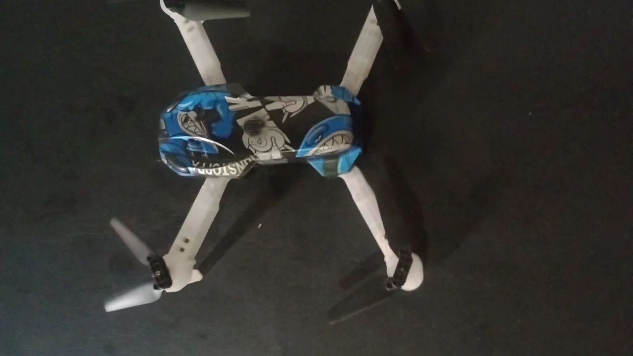 Drone semi-novo 