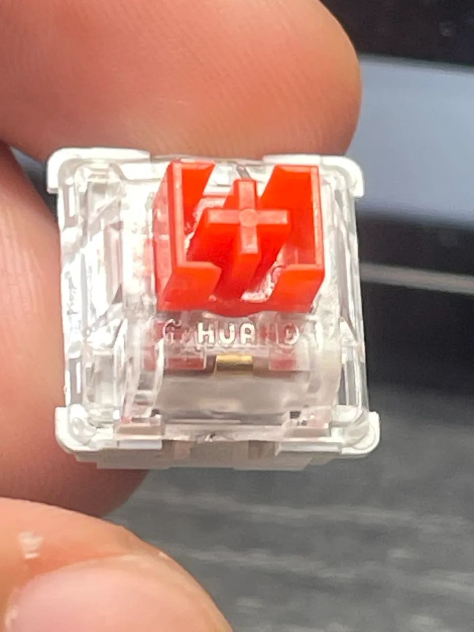 Kit 45 Switch Huano Red para Teclado Mecânico - Foto 2