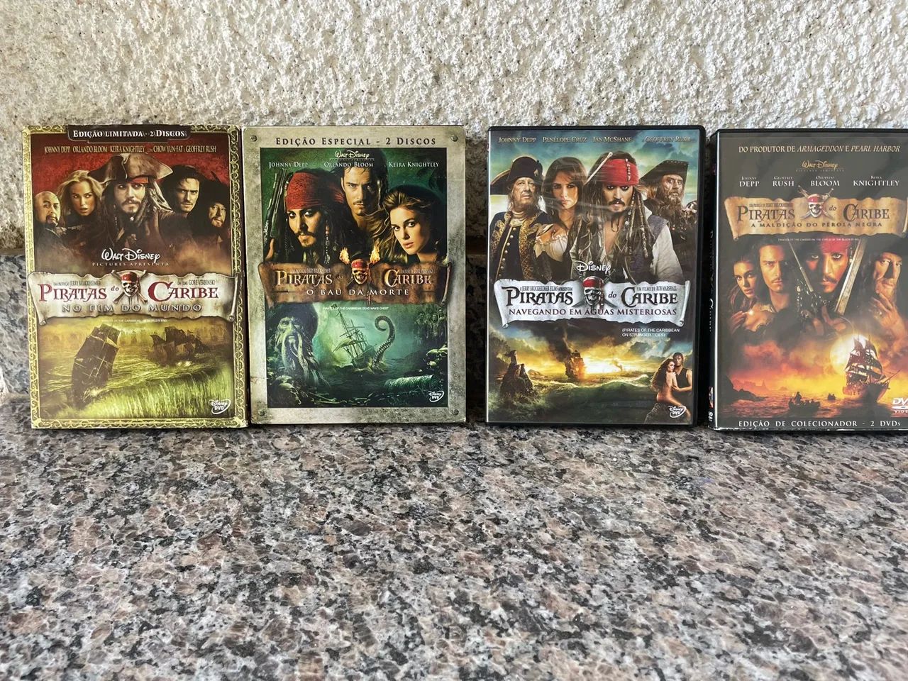 DVDs COLEÇÃO ?PIRATAS DO CARIBE.? - Foto 5