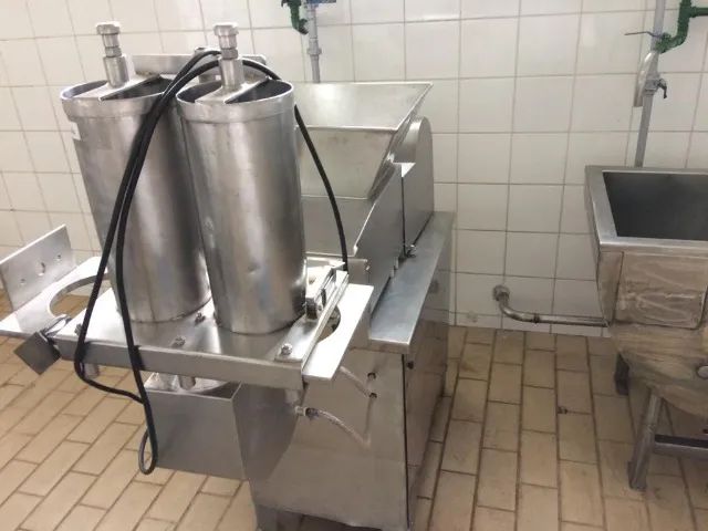 Moldadeira de Mussarela - Foto 2