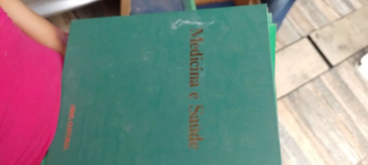 Vende se livros antigos  - Foto 2