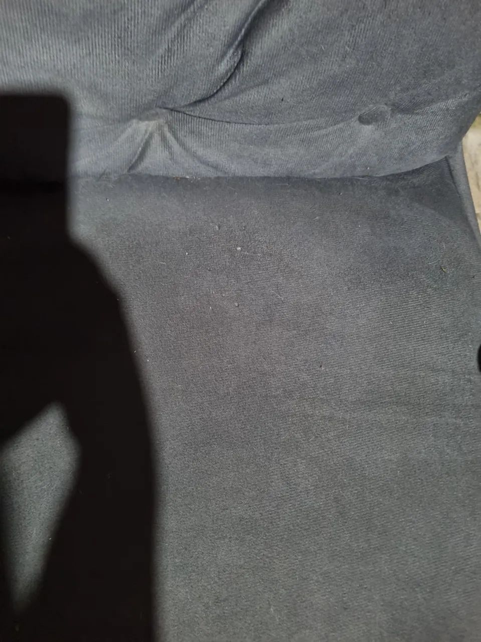 VENDE-SE SOFÁ DE 3 MÓDULOS - Foto 4