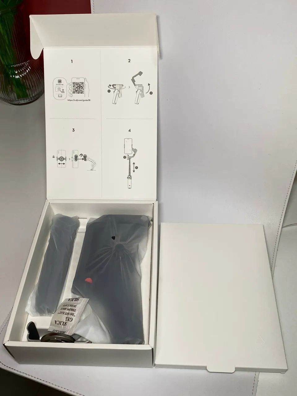 Gimbal DJI Osmo Mobile 6 - Completo, caixa, manuais e bolsa - Foto 4