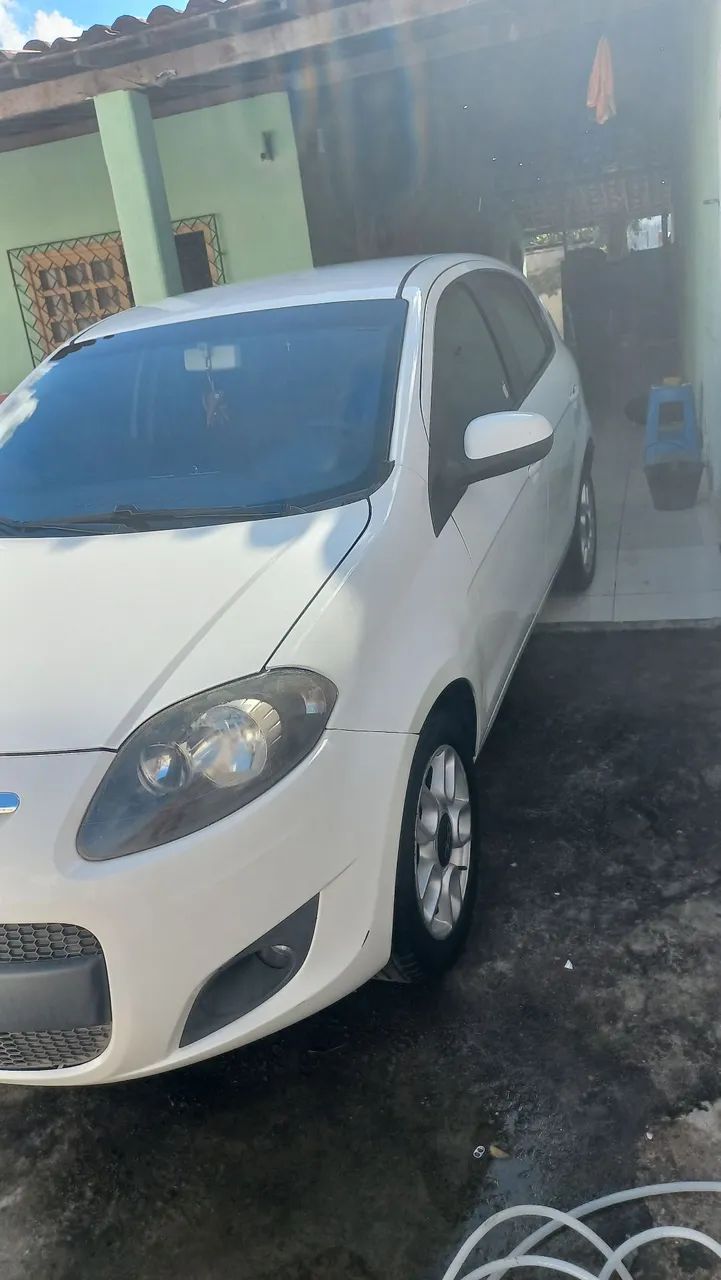 Fiat Palio Attractive 1.0 EVO Fire Flex 8V 5P 2017 - Foto 2
