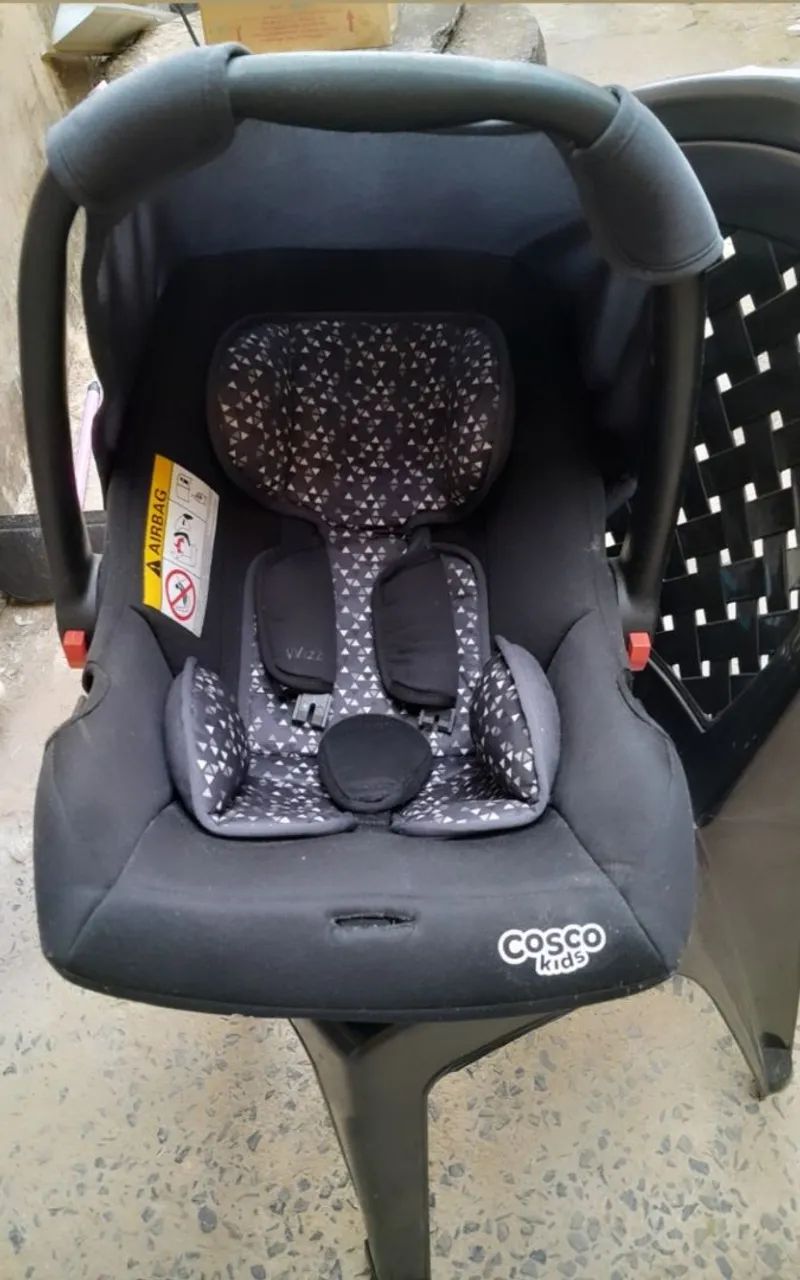 Vendo bebê conforto cosco