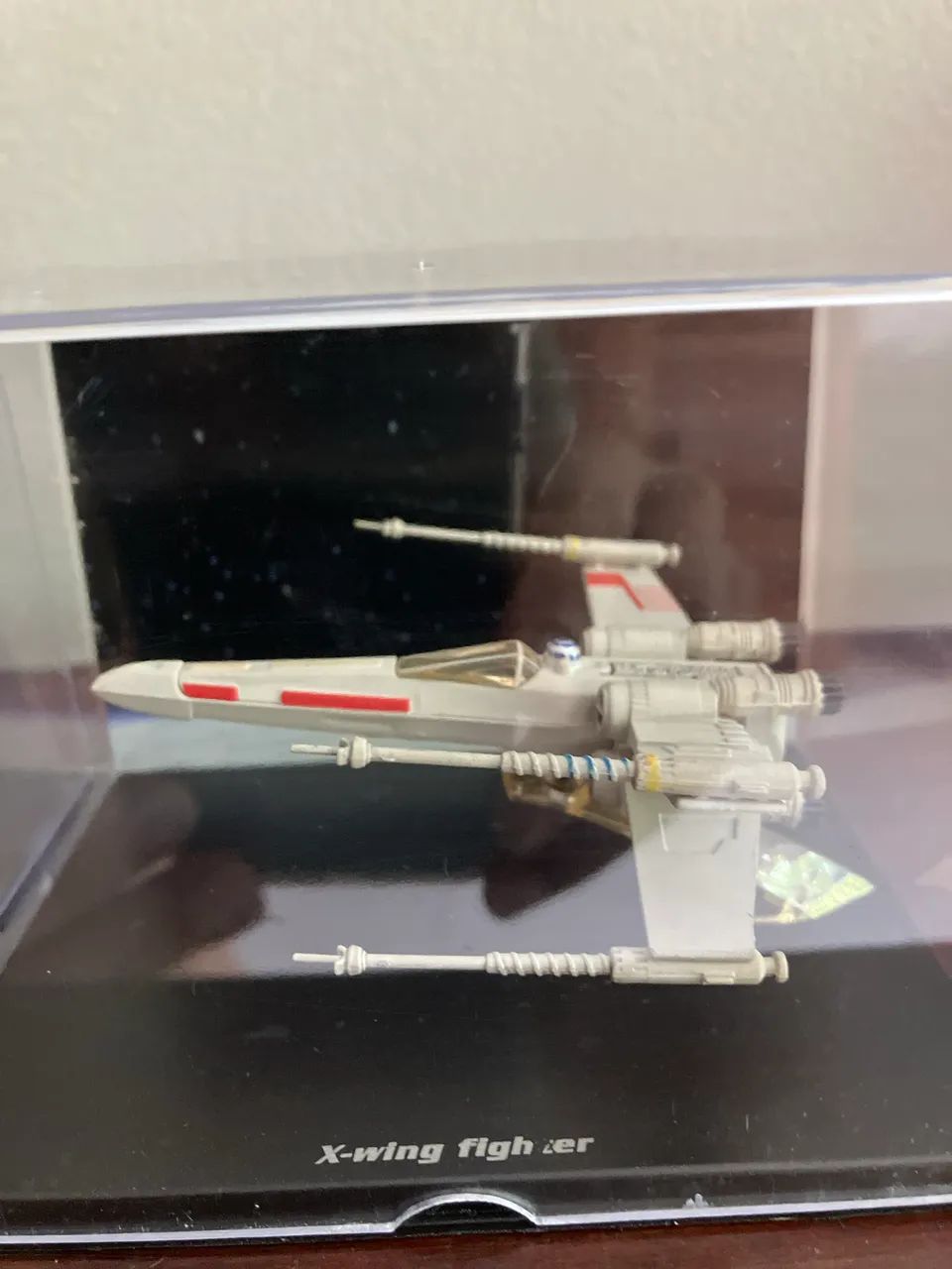 Capacete Darth Vader & X-Wing Fighter Planeta Deagostini - Foto 3
