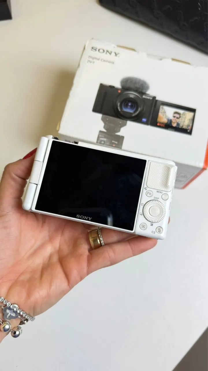 Sony ZV1 (com flash, carregador e bateria extra) - Foto 3
