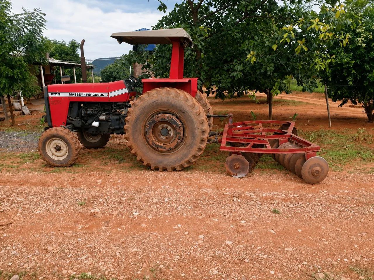 Massey Ferguson 275 Extra