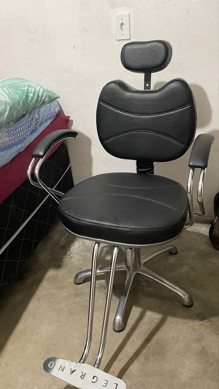 Cadeira hidráulica reclinável  - Foto 4