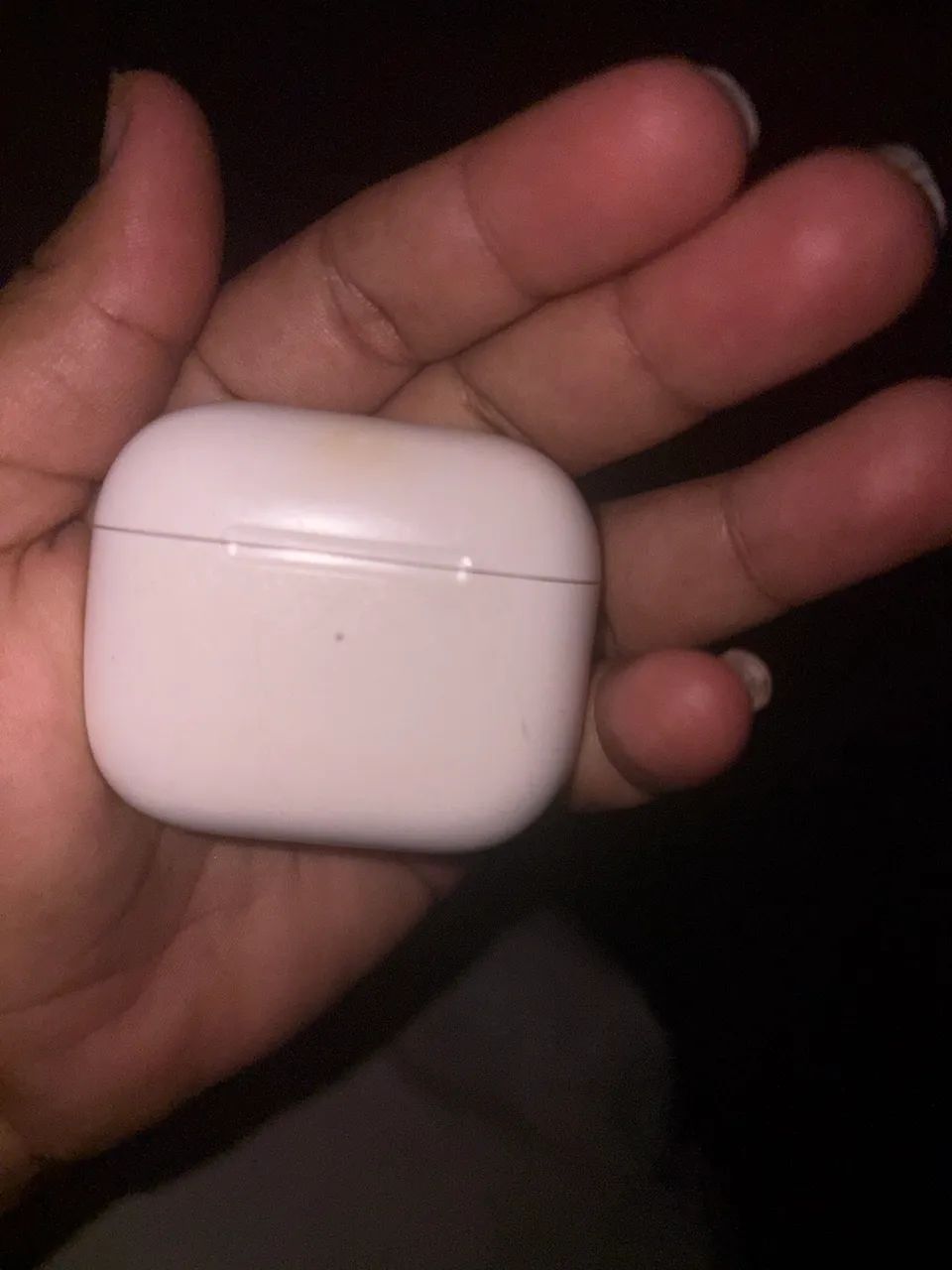 AIRPODS PRO 444676841124679681