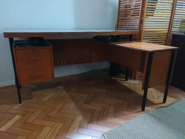 Mesa de trabalho - Foto 2